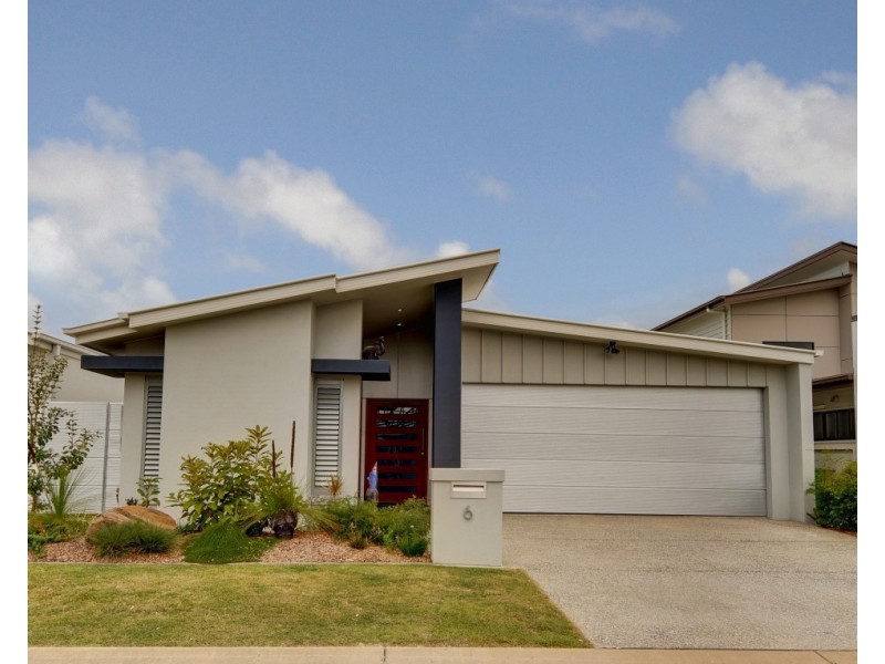 6 Pepper Tree Circuit, Maroochydore QLD 4558