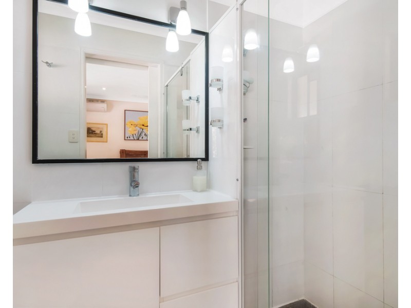 42 Nirvana Crescent, Buderim QLD 4556