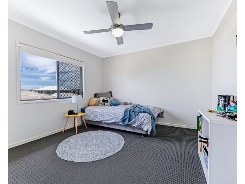 15 Caspian Circuit, Mountain Creek QLD 4557