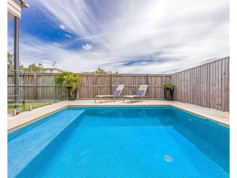 15 Caspian Circuit, Mountain Creek QLD 4557