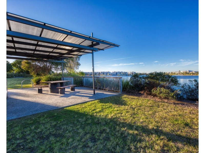 15 Caspian Circuit, Mountain Creek QLD 4557
