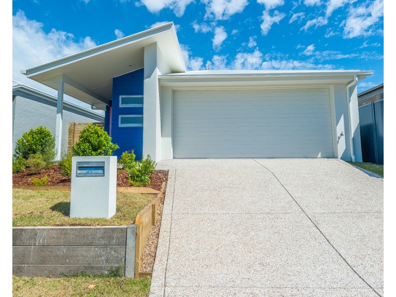 27 Shaw St, Meridan Plains QLD 4551