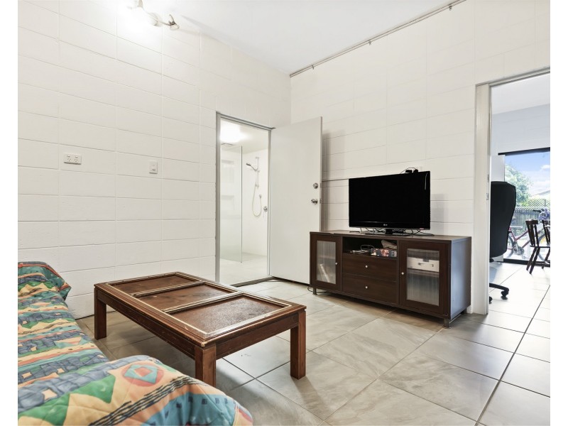 66 Wrigley Street, Maroochydore QLD 4558