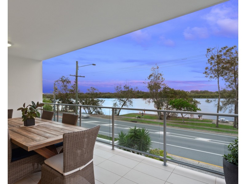 2/175 Bradman Avenue, Maroochydore QLD 4558
