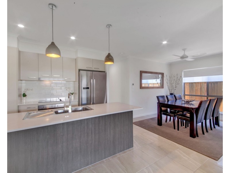 10 Spinifex Street, Palmview QLD 4553