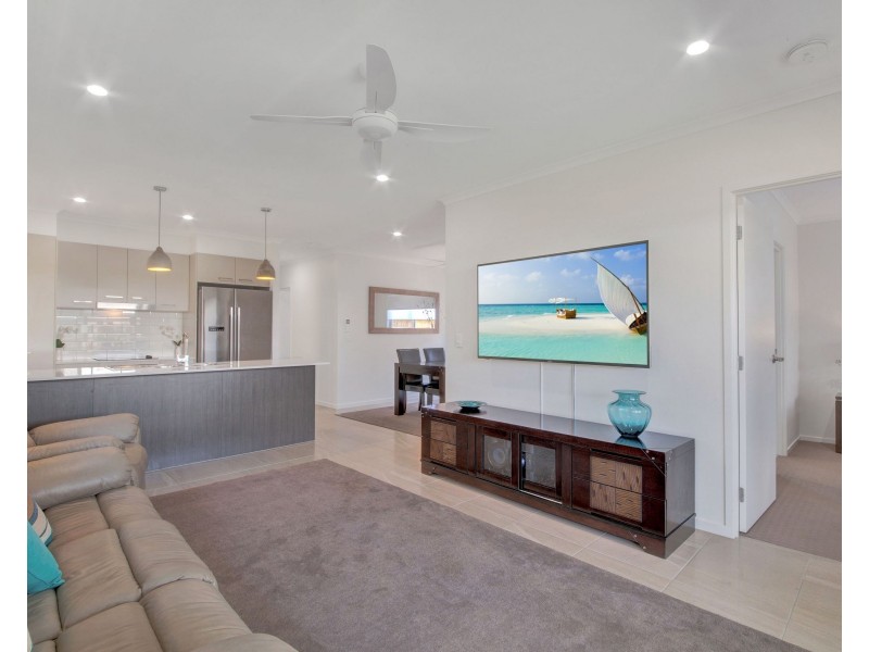10 Spinifex Street, Palmview QLD 4553
