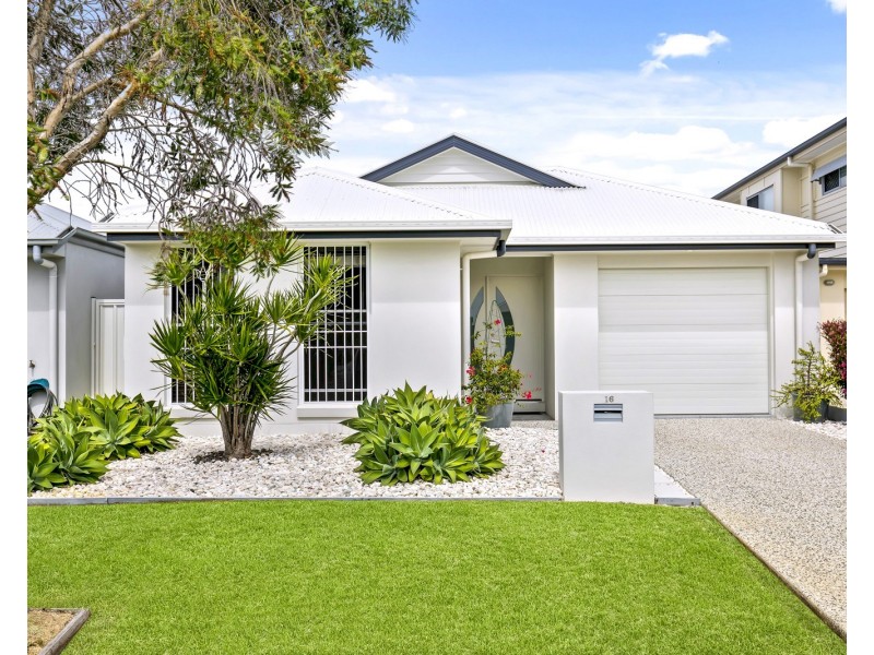 16 Promontory Street, Birtinya QLD 4575