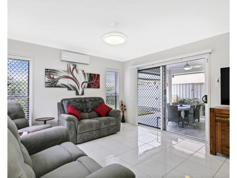 16 Promontory Street, Birtinya QLD 4575