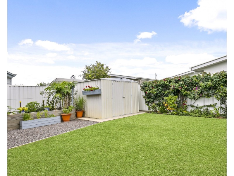 16 Promontory Street, Birtinya QLD 4575