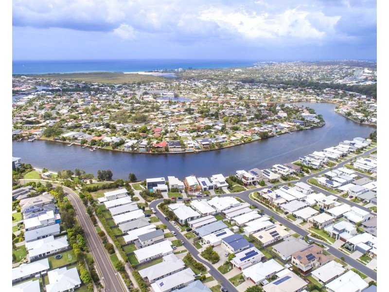 16 Promontory Street, Birtinya QLD 4575