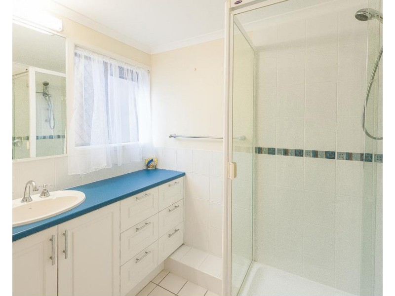 2/265 Bradman Ave, Maroochydore QLD 4558