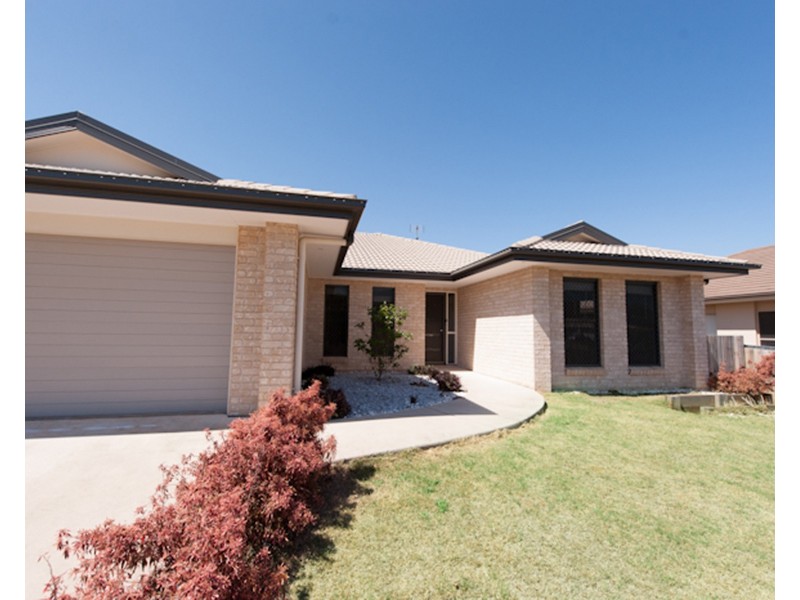 50 Petigrain Avenue, Palmwoods QLD 4555