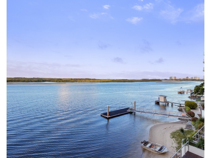 11/85 Picnic Point Esplanade, Maroochydore QLD 4558