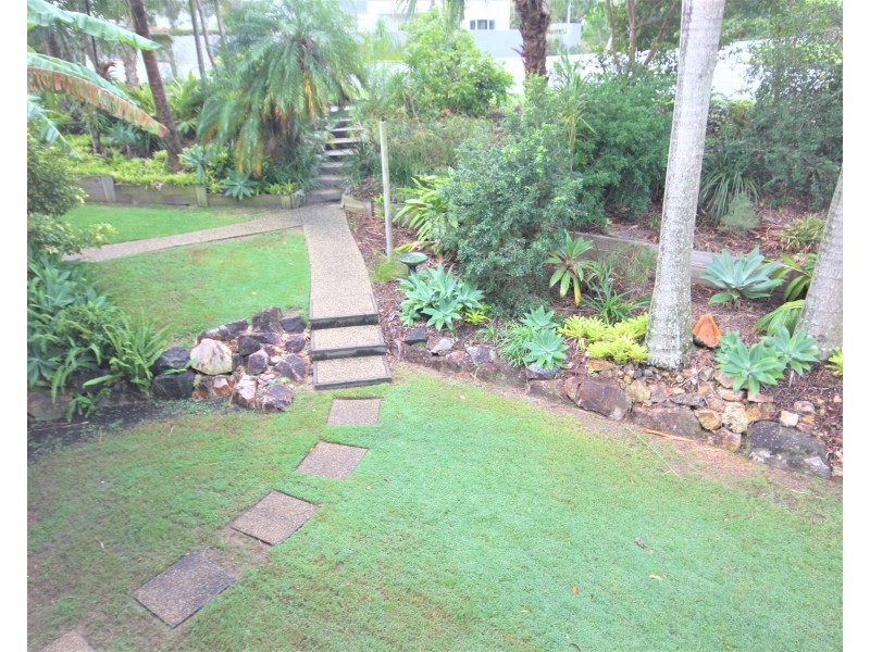 4/52 Toorumbee Dr, Mooloolaba QLD 4557