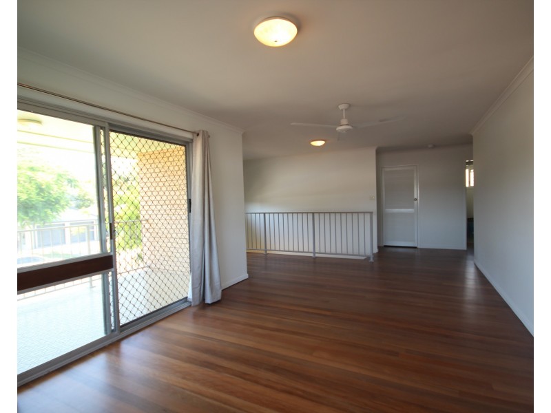 40  Surf Rd, Maroochydore QLD 4558