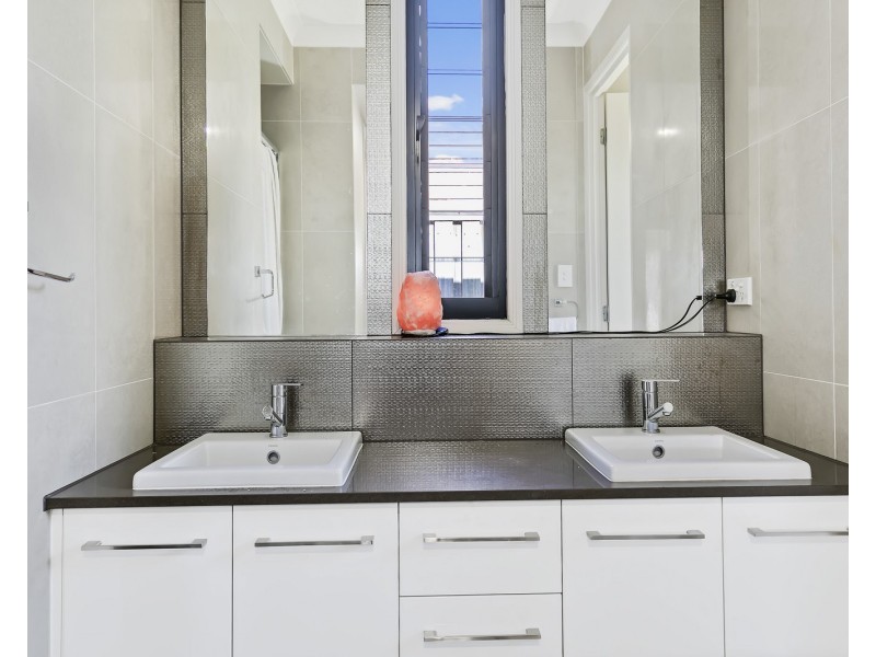 8  Yellow Fin Circuit, Mountain Creek QLD 4557