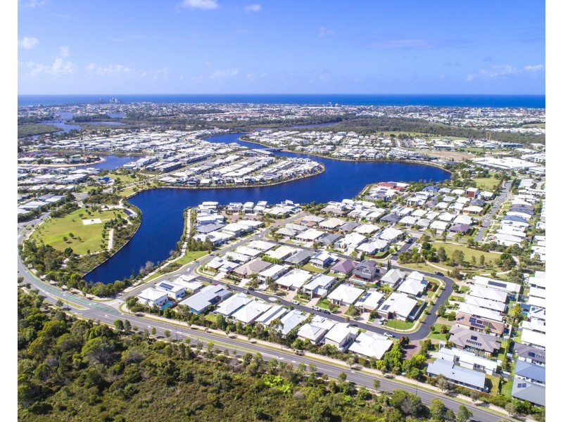 8  Yellow Fin Circuit, Mountain Creek QLD 4557