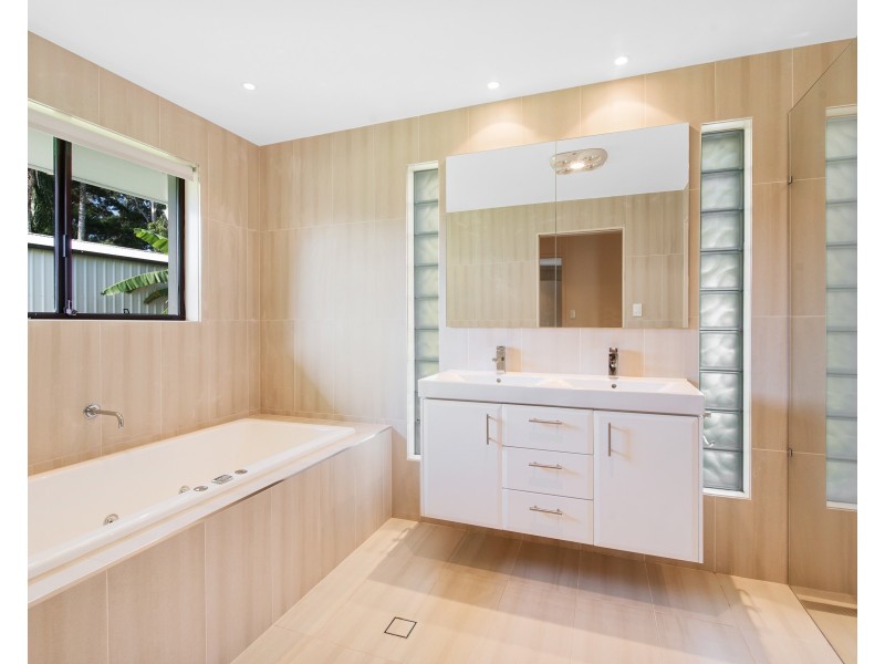 50 Deloraine Drive, Buderim QLD 4556