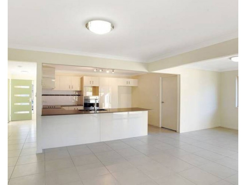 13  Skua Place, Mountain Creek QLD 4557