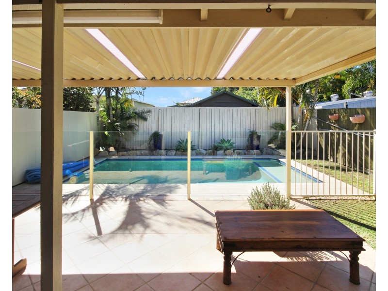 2/14 Broadwater Ave, Maroochydore QLD 4558