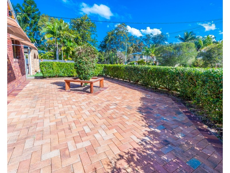 1/7  Kenewin Ave, Maroochydore QLD 4558