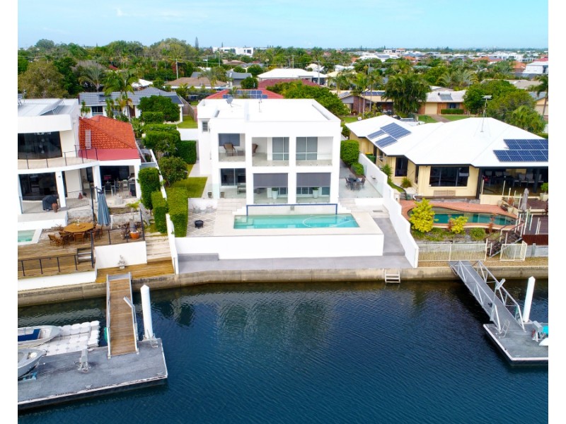 88 Sunbird Chase, Parrearra QLD 4575