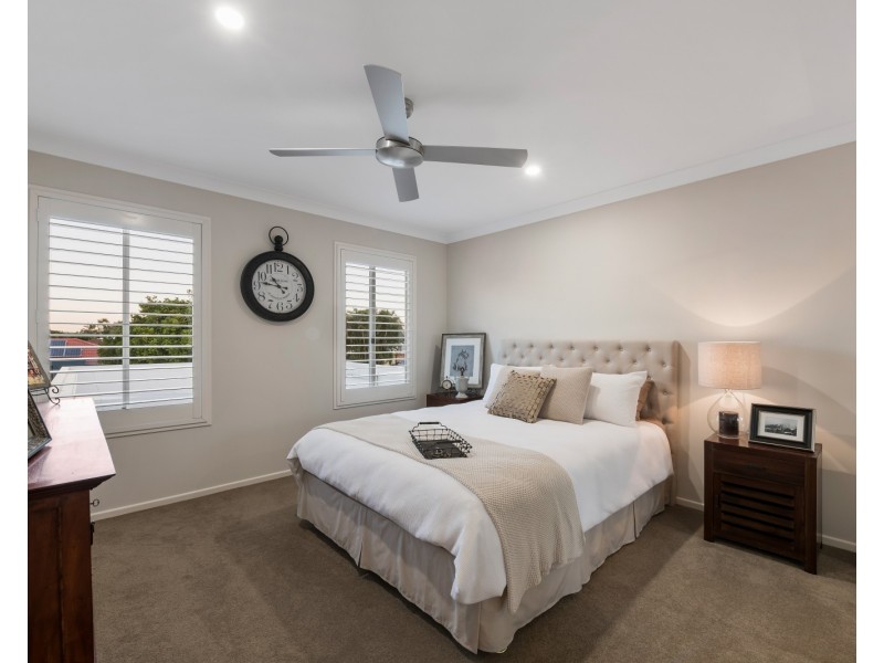 88 Sunbird Chase, Parrearra QLD 4575