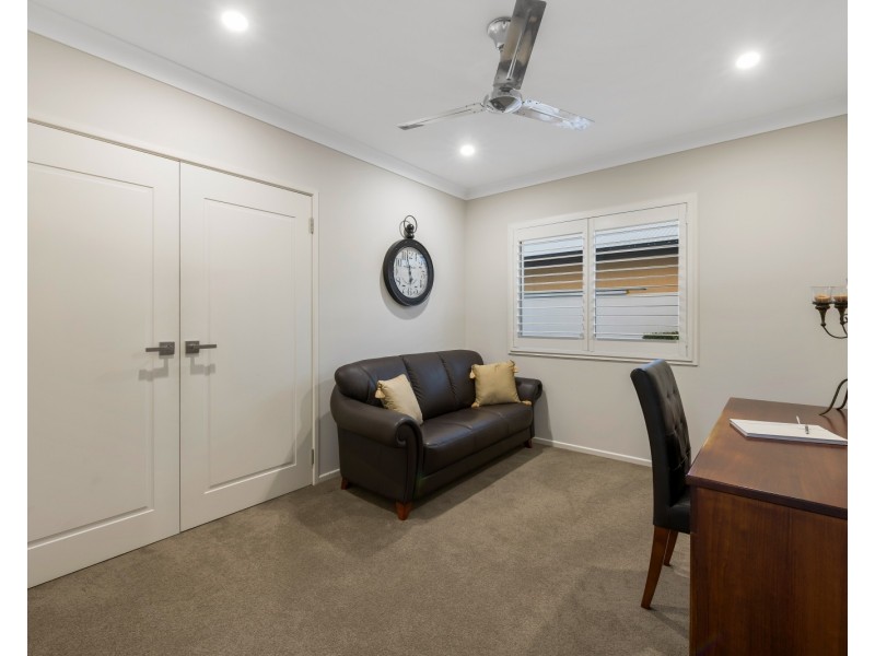 88 Sunbird Chase, Parrearra QLD 4575