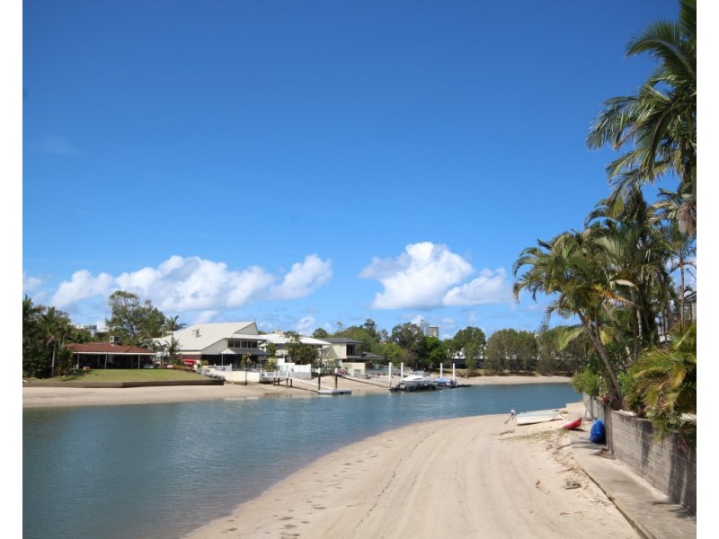 3/24 Woomba Place, Mooloolaba QLD 4557