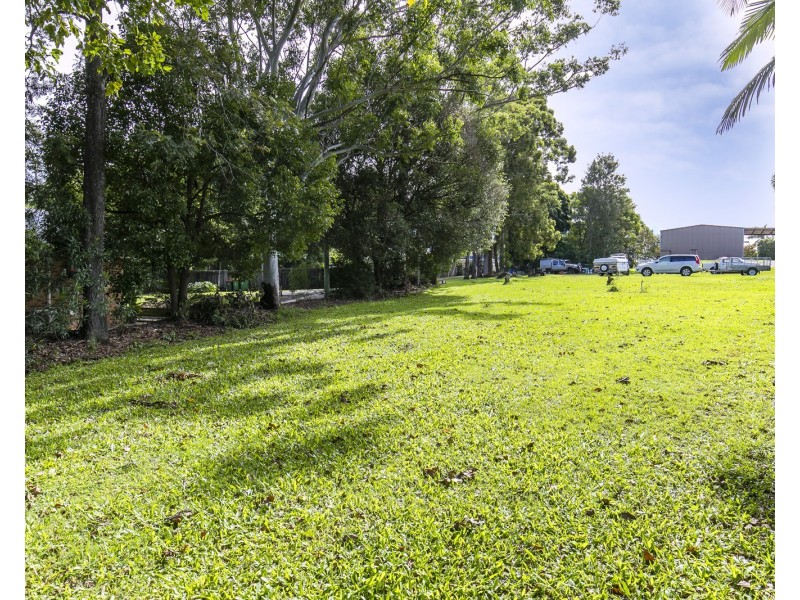 19 – 21  Pine Camp Road, Beerwah QLD 4519