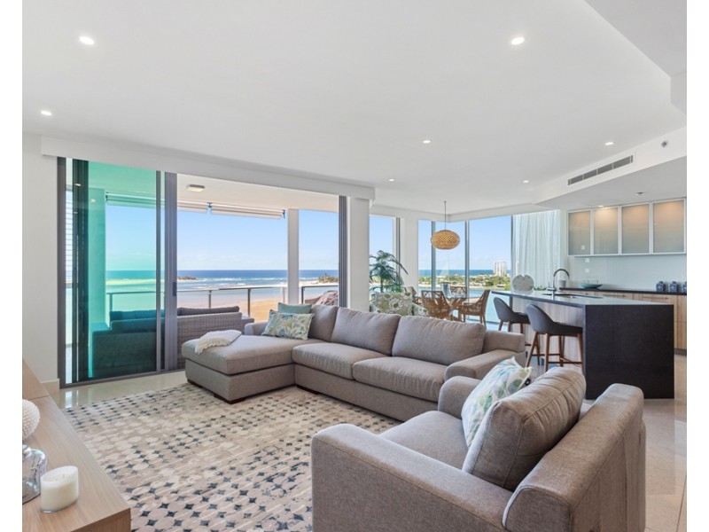 1002/42 Duporth Avenue, Maroochydore QLD 4558