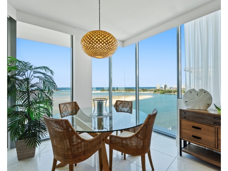 1002/42 Duporth Avenue, Maroochydore QLD 4558