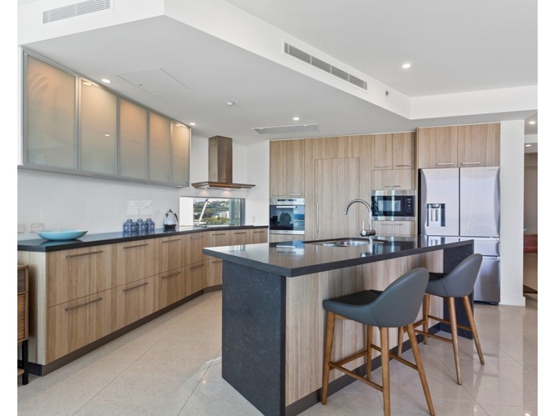 1002/42 Duporth Avenue, Maroochydore QLD 4558
