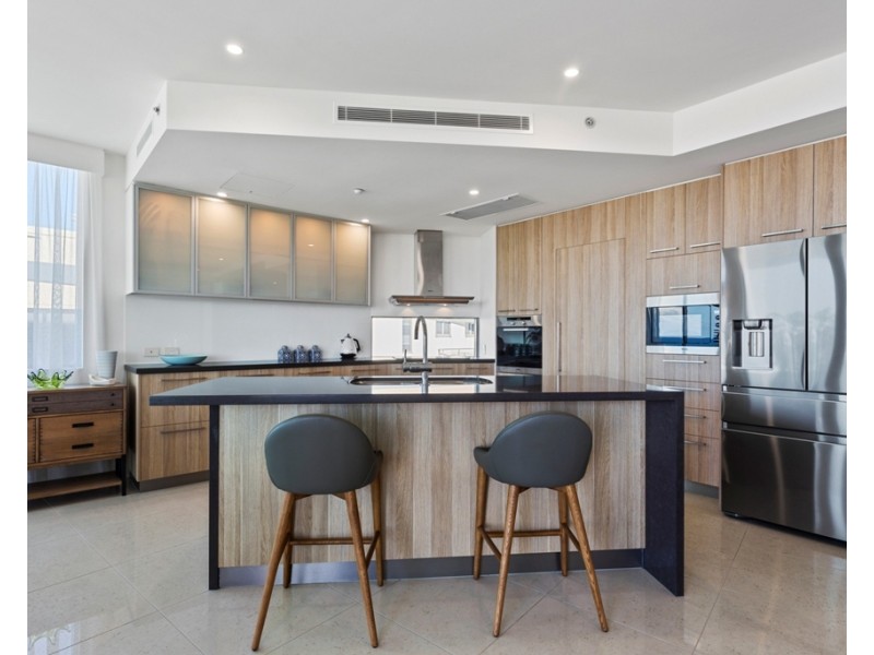 1002/42 Duporth Avenue, Maroochydore QLD 4558