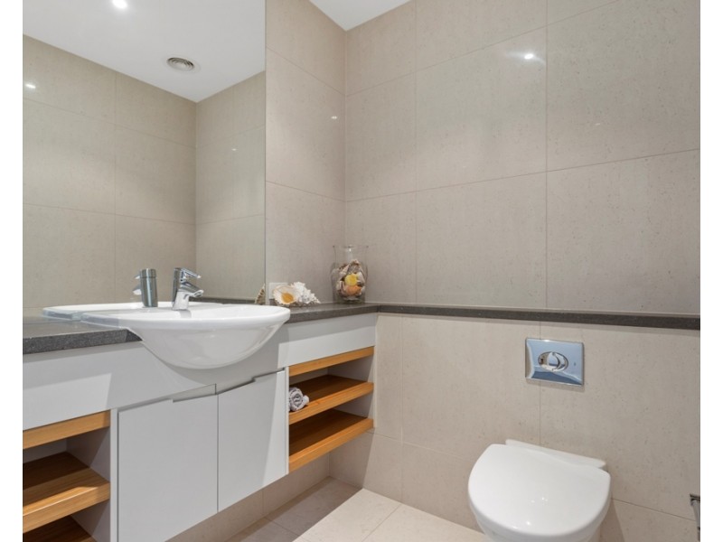 1002/42 Duporth Avenue, Maroochydore QLD 4558