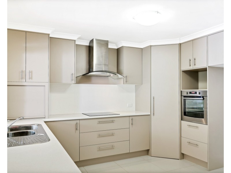 25 Lark Circuit, Mountain Creek QLD 4557