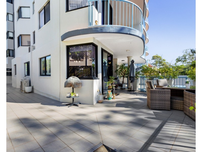 1/12-14 Picnic Point Esplanade, Maroochydore QLD 4558