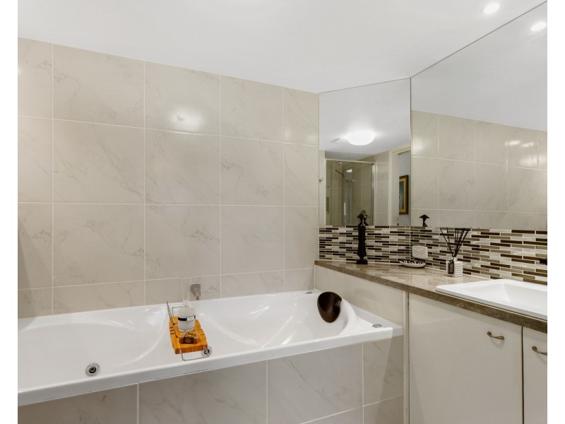 1/12-14 Picnic Point Esplanade, Maroochydore QLD 4558