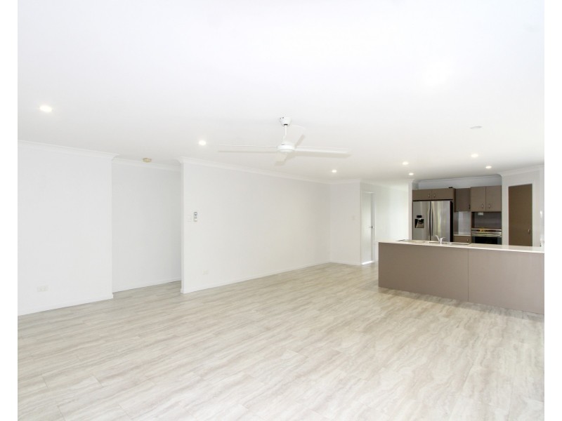 39 Pepper Tree Circuit, Maroochydore QLD 4558