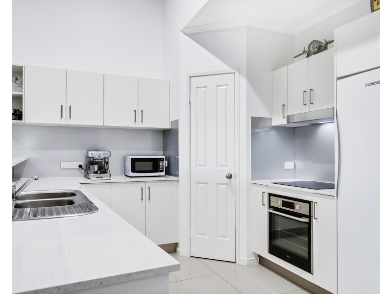 6/6 Broadmeadows Road, Maroochydore QLD 4558