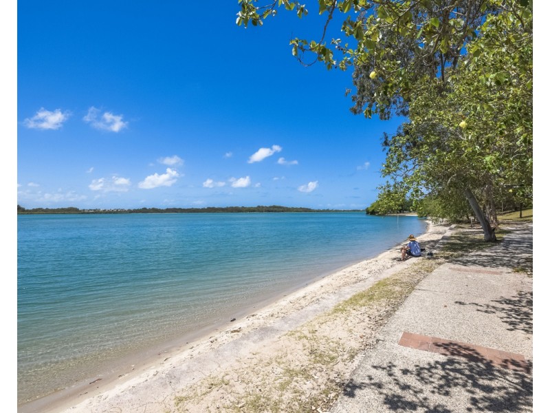 5/137 Bradman Ave, Maroochydore QLD 4558
