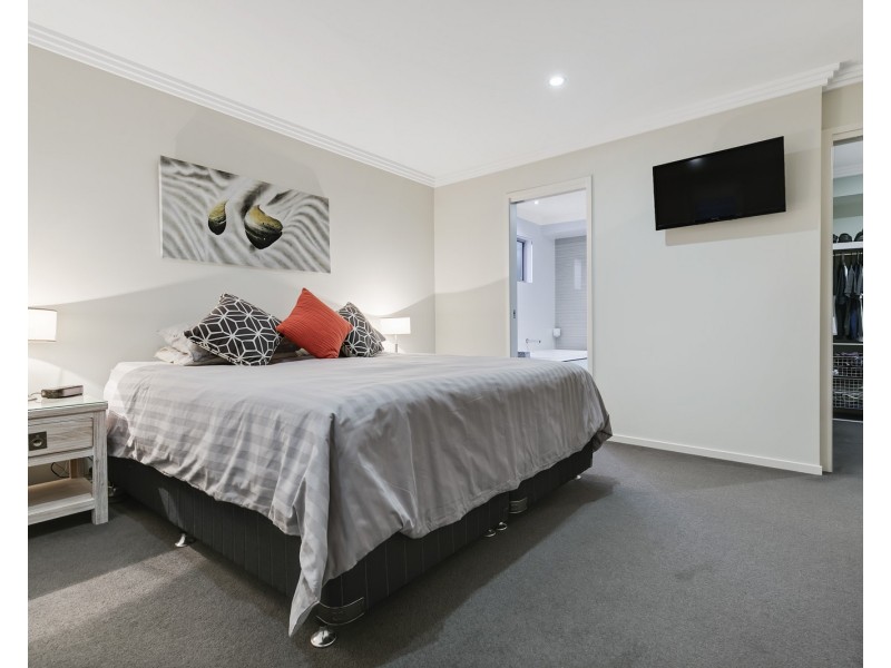 1/76 Beach Parade, Maroochydore QLD 4558