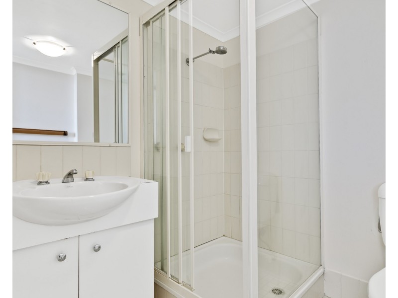 74/150 Duporth Avenue, Maroochydore QLD 4558