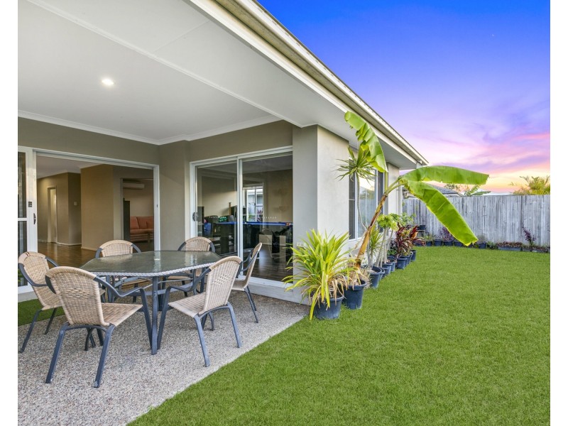 9 Heliconia Street, Mountain Creek QLD 4557