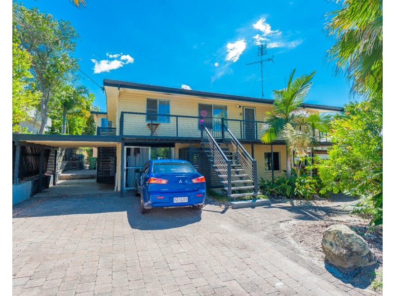 66  Oogar St, Alexandra Headland QLD 4572
