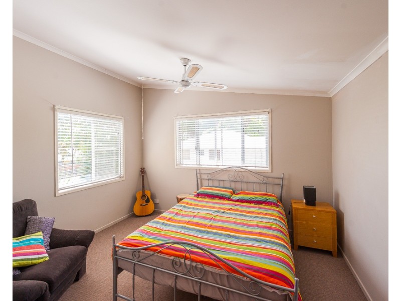 66  Oogar St, Alexandra Headland QLD 4572