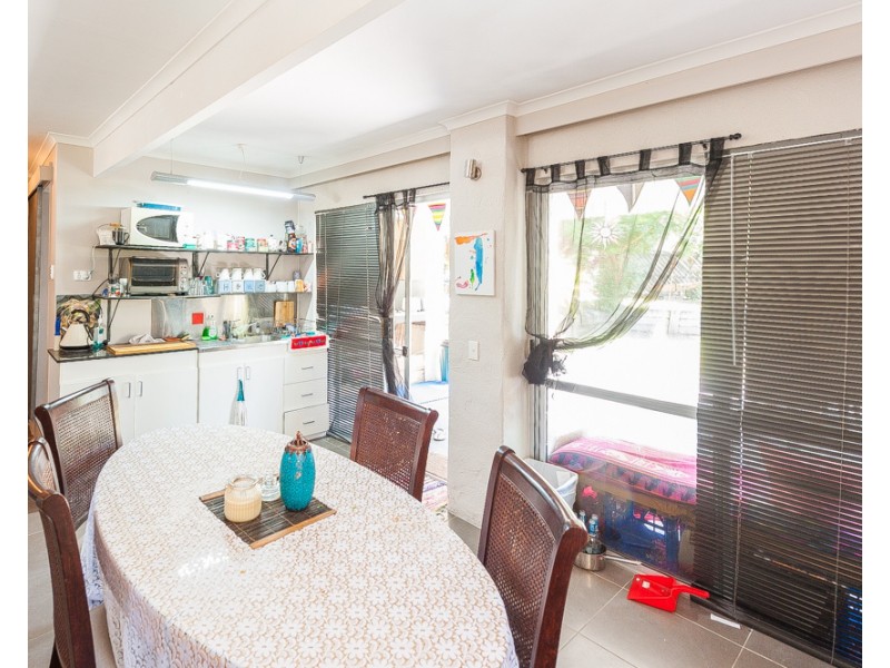 66  Oogar St, Alexandra Headland QLD 4572