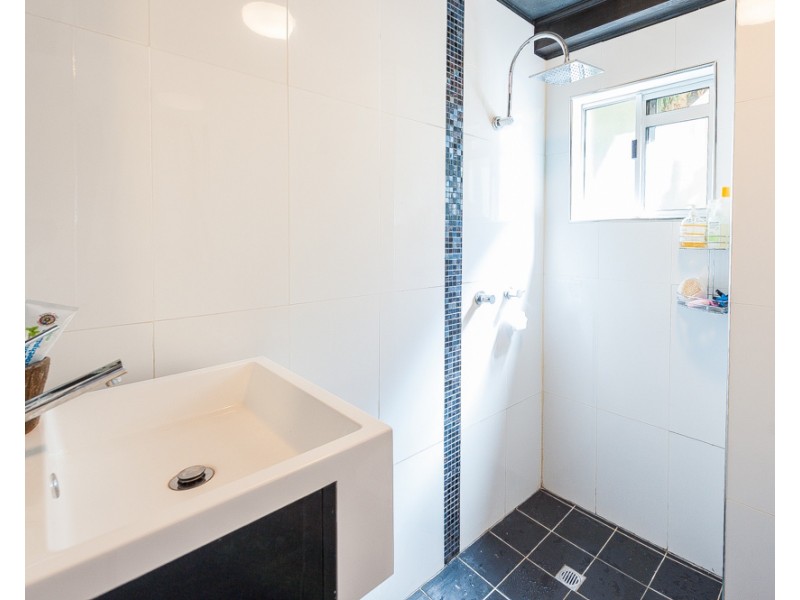 66  Oogar St, Alexandra Headland QLD 4572