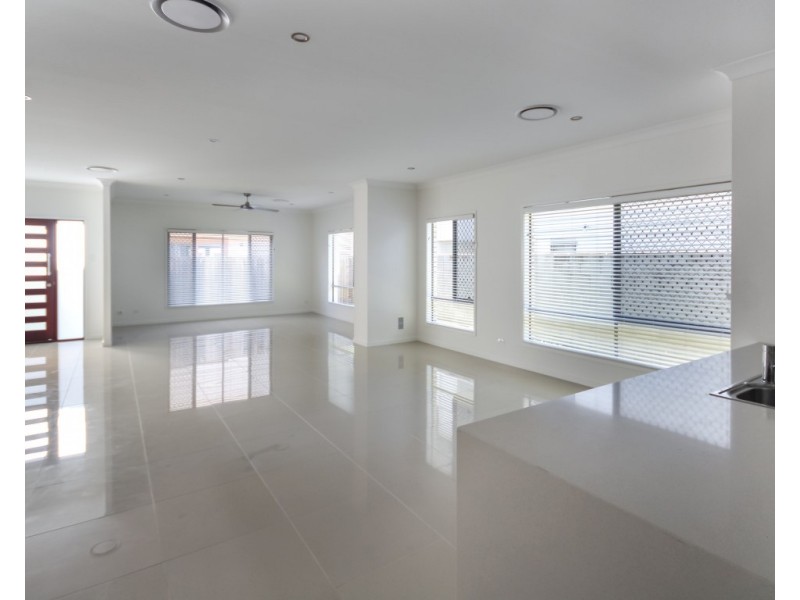 9A Hinkler Parade, Cotton Tree QLD 4558