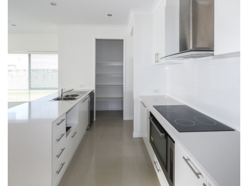 9A Hinkler Parade, Cotton Tree QLD 4558